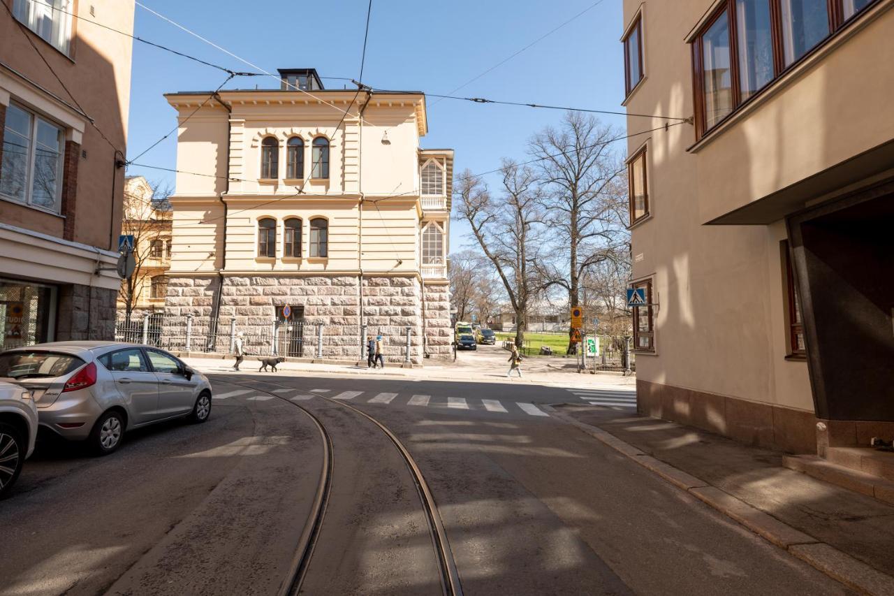 2Ndhomes Cozy Helsinki Center Studio With Park View Екстер'єр фото
